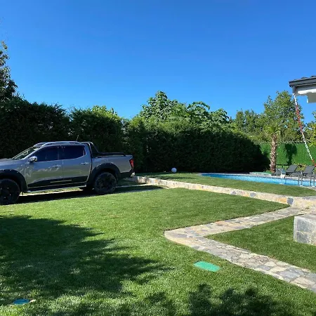 Luxury Big In With Pool Skmaxx Sapanca