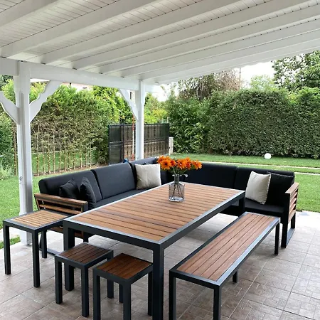 Villa Luxury Big In With Pool Skmaxx *