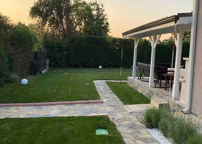 Luxury Big In With Pool Skmaxx Villa *