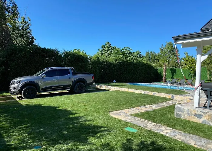 Luxury Big In With Pool Skmaxx Sapanca