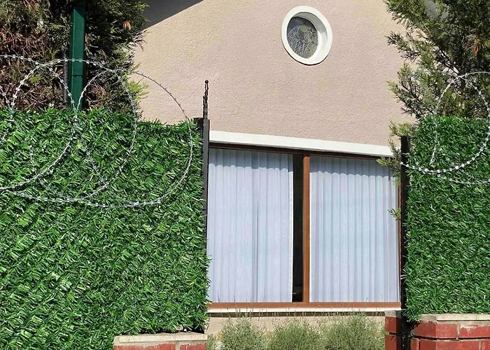 Luxury Big In With Pool Skmaxx Villa